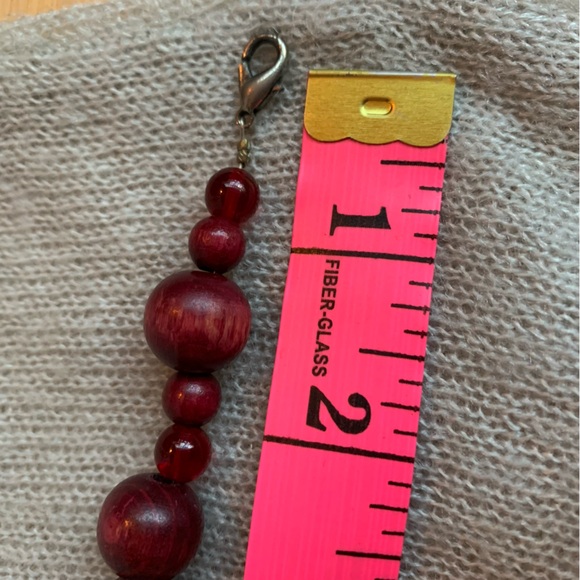 URANIUM strong pink short necklace - Picture 9 of 9